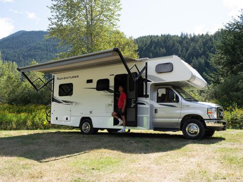 Four Seasons RV Rentals - Class C Medium Motorhome | Scenic Campground