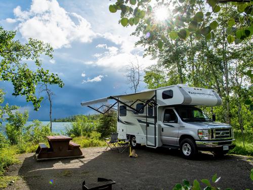 Four Seasons RV Rentals - Class C Small Motorhome | Scenic Campground